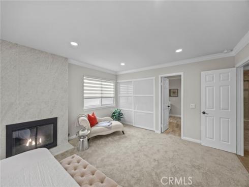 8  Saratoga  , Irvine, CA