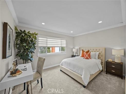 8  Saratoga  , Irvine, CA