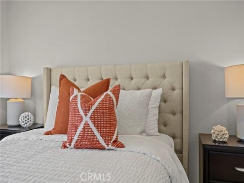 8  Saratoga  , Irvine, CA