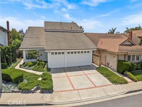 8  Saratoga  , Irvine, CA