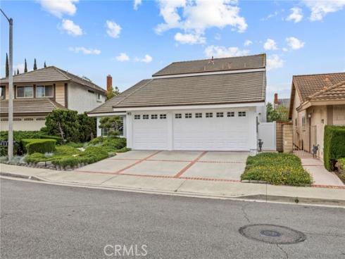 8  Saratoga  , Irvine, CA