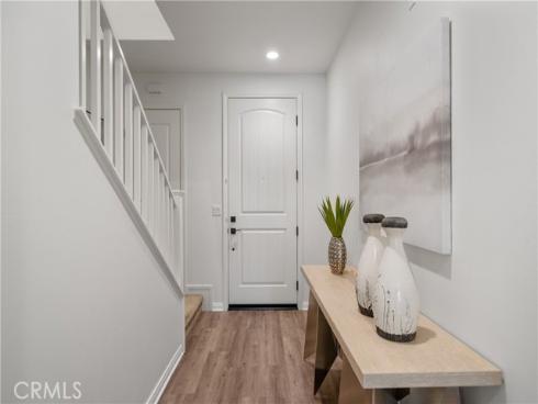 125  Annuals  , Irvine, CA