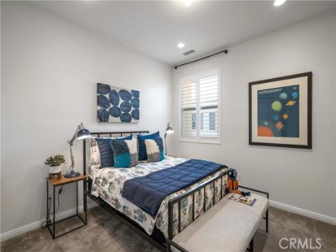 125  Annuals  , Irvine, CA