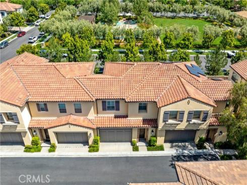 125  Annuals  , Irvine, CA