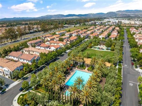 125  Annuals  , Irvine, CA