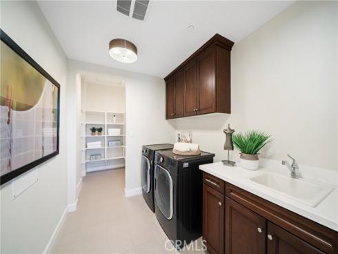 49 Clocktower , Irvine, CA