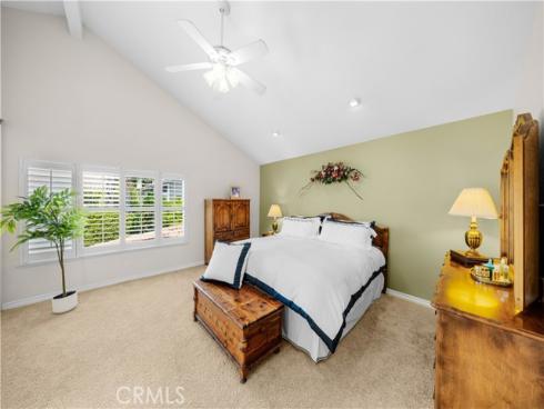 19 Christamon , Irvine, CA