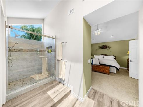 19 Christamon , Irvine, CA