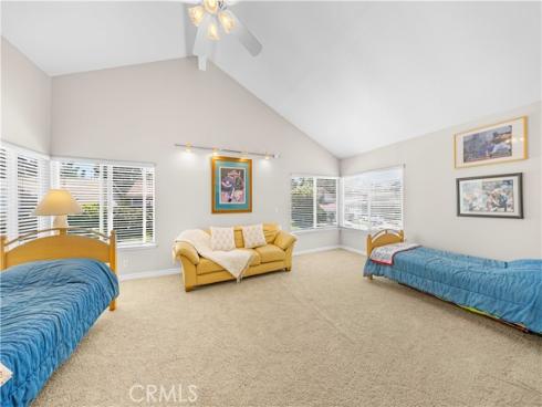 19 Christamon , Irvine, CA