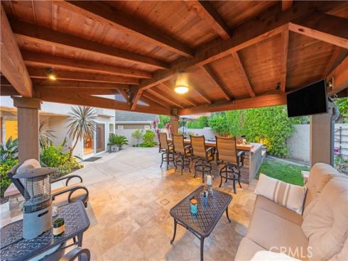 19 Christamon , Irvine, CA