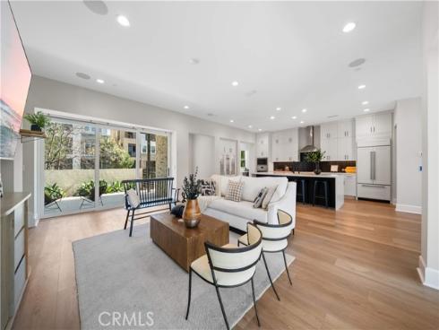 271 Merit , Irvine, CA