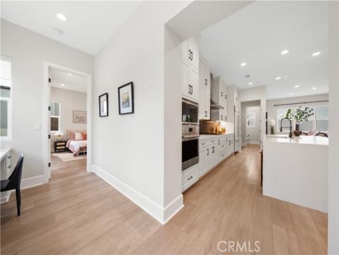 271 Merit , Irvine, CA