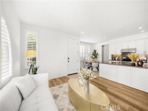 65 Tallowood , Irvine, CA