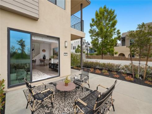 145 Novel , Irvine, CA