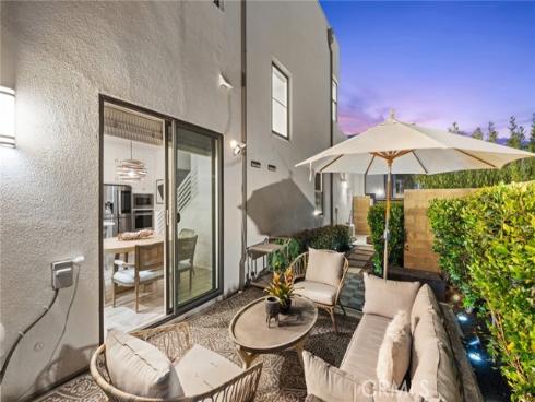 145 Novel , Irvine, CA