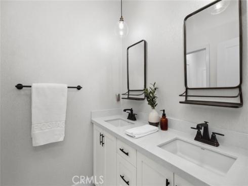 145 Novel , Irvine, CA