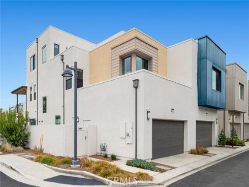 145 Novel , Irvine, CA