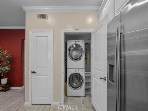 102 Rose Arch 23 , Irvine, CA