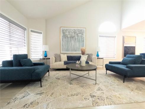 4 Henry , Irvine, CA