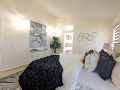 4 Henry , Irvine, CA