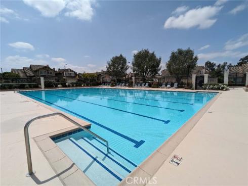 4 Henry , Irvine, CA