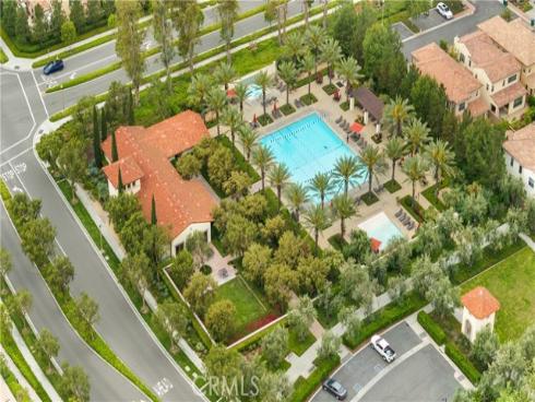 91  Decker  , Irvine, CA