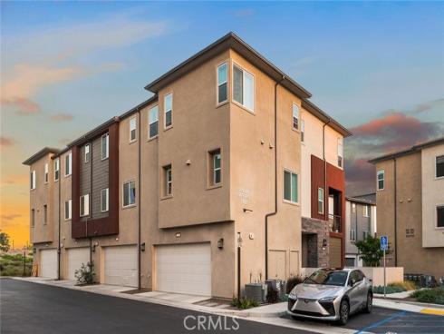 259 Lynx , Irvine, CA