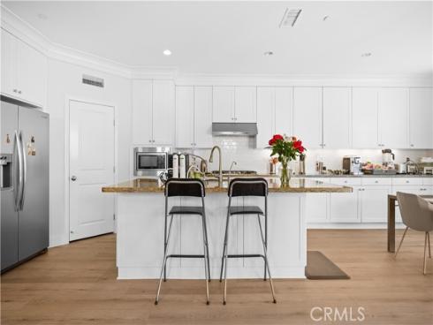 63 Birmingham , Irvine, CA