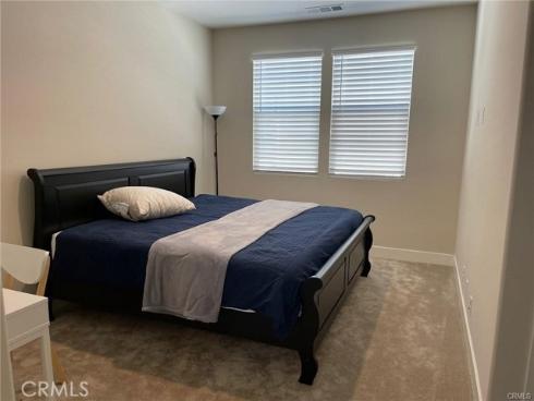 127 Swift , Irvine, CA