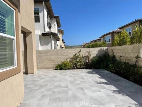 127 Swift , Irvine, CA