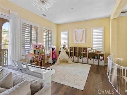 105 Lanzon , Irvine, CA