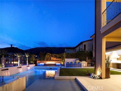 105 Lanzon , Irvine, CA