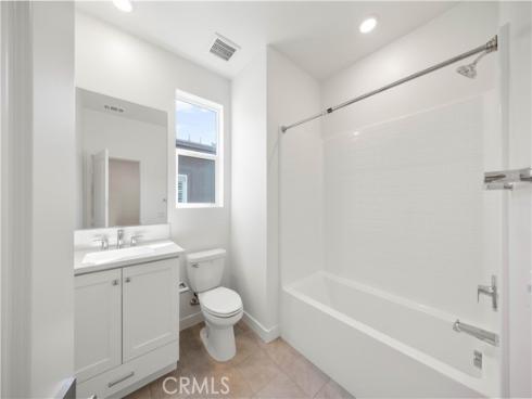 104 Abacus , Irvine, CA