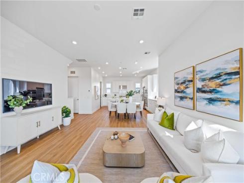 104 Abacus , Irvine, CA