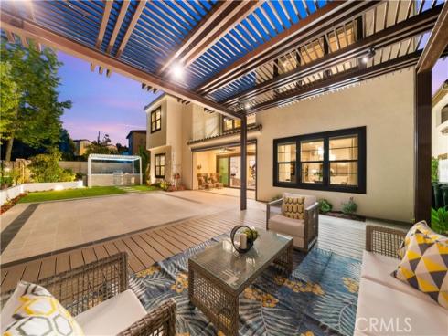 100  Bellatrix  , Irvine, CA