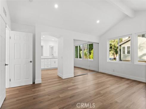 16 Encina , Irvine, CA