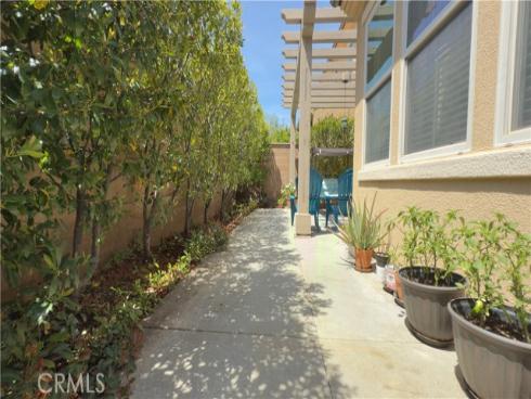 133 Overbrook , Irvine, CA