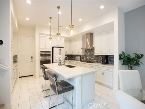 148 Spectacle , Irvine, CA