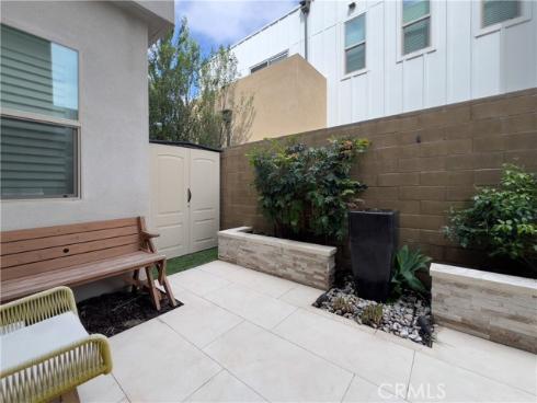 148 Spectacle , Irvine, CA