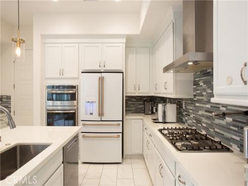 148 Spectacle , Irvine, CA