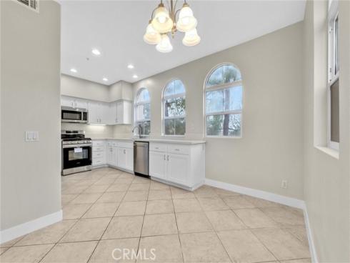 702 Terra Bella , Irvine, CA