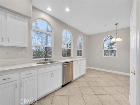 702 Terra Bella , Irvine, CA