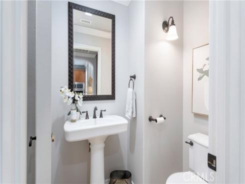 38 Upperbend , Irvine, CA