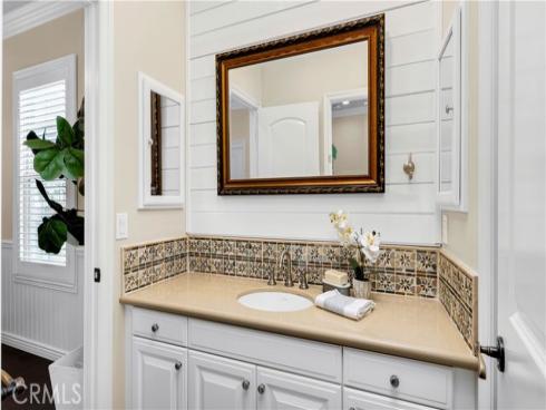 38 Upperbend , Irvine, CA