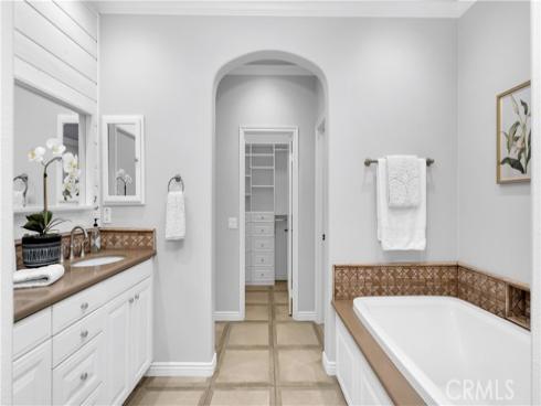 38 Upperbend , Irvine, CA