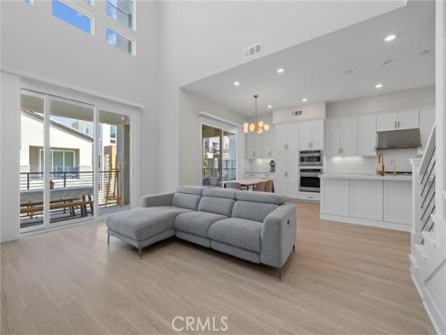 128 Pattern , Irvine, CA