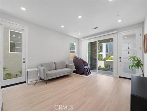 128 Pattern , Irvine, CA