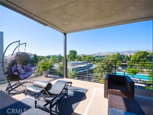 259 Chorus , Irvine, CA