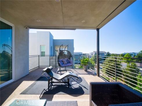 259 Chorus , Irvine, CA