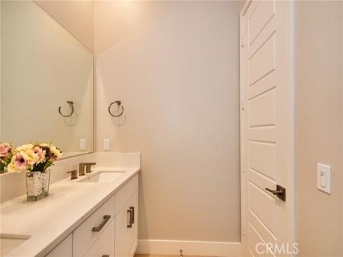 259 Chorus , Irvine, CA